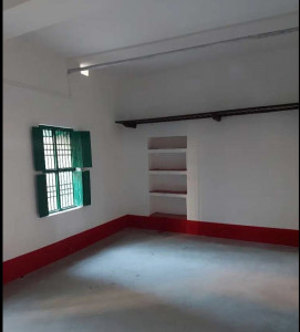 2bhk house in line para jhulan mandir kishanganj 