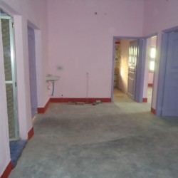 1200 Sq Ft 2bhk (+car Parking) 1st Floor In Rewa Road, Bhagwanpur