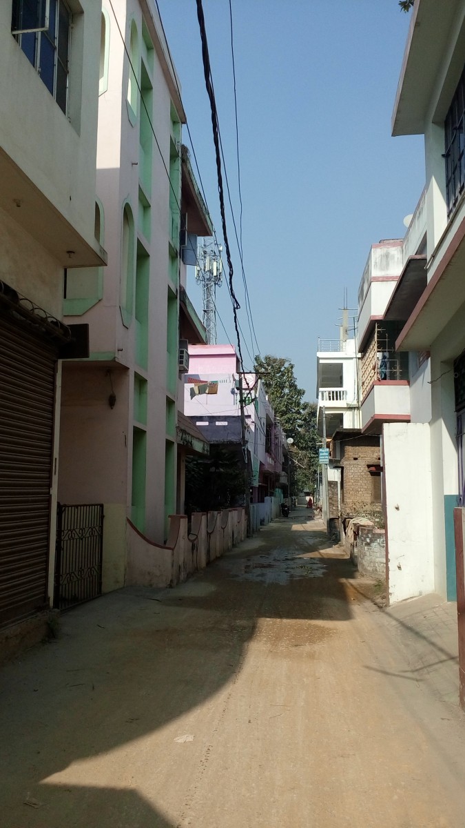 9+bhk Residential House Available For Sale